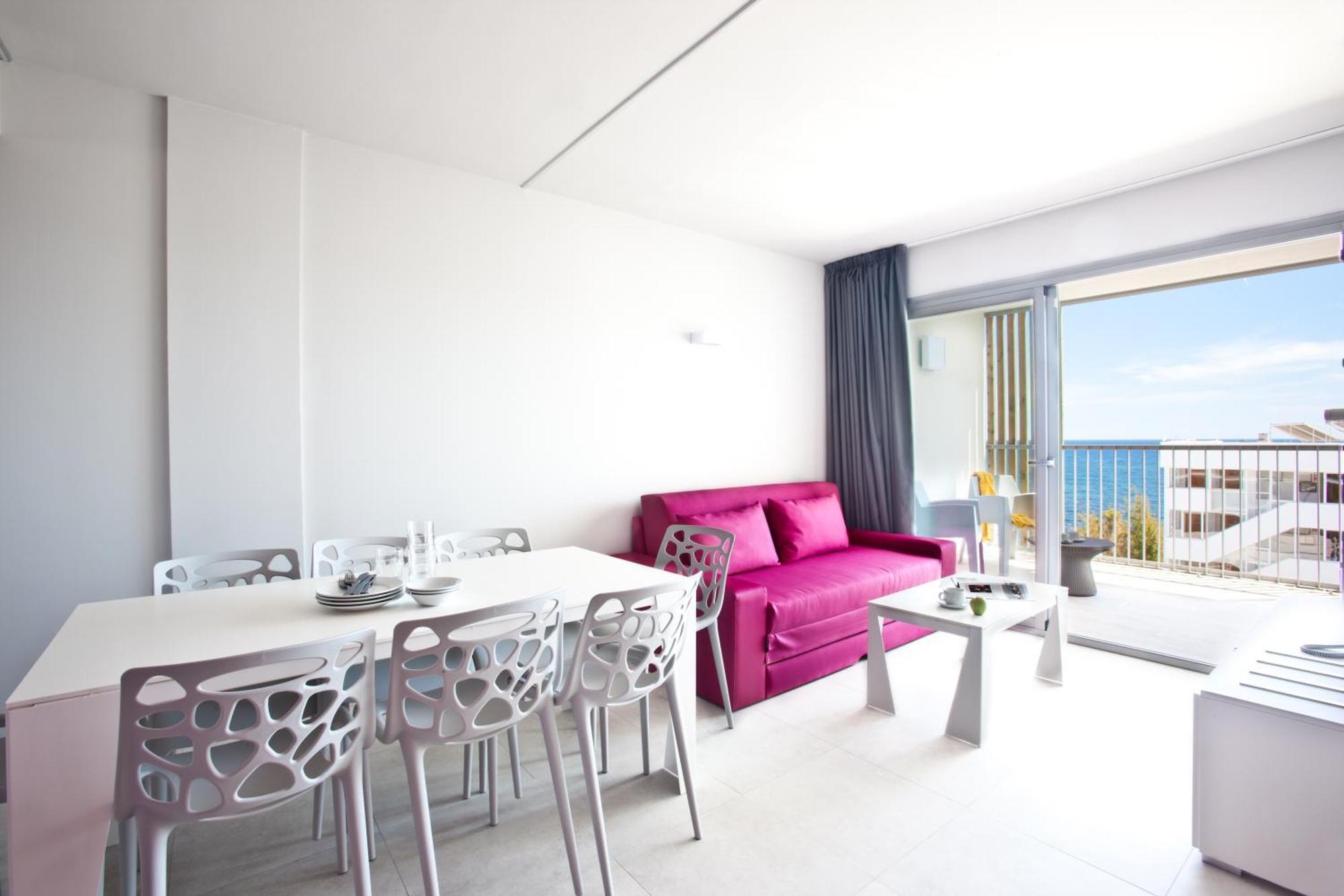Ryans Ibiza Apartments - Only Adults Oda fotoğraf