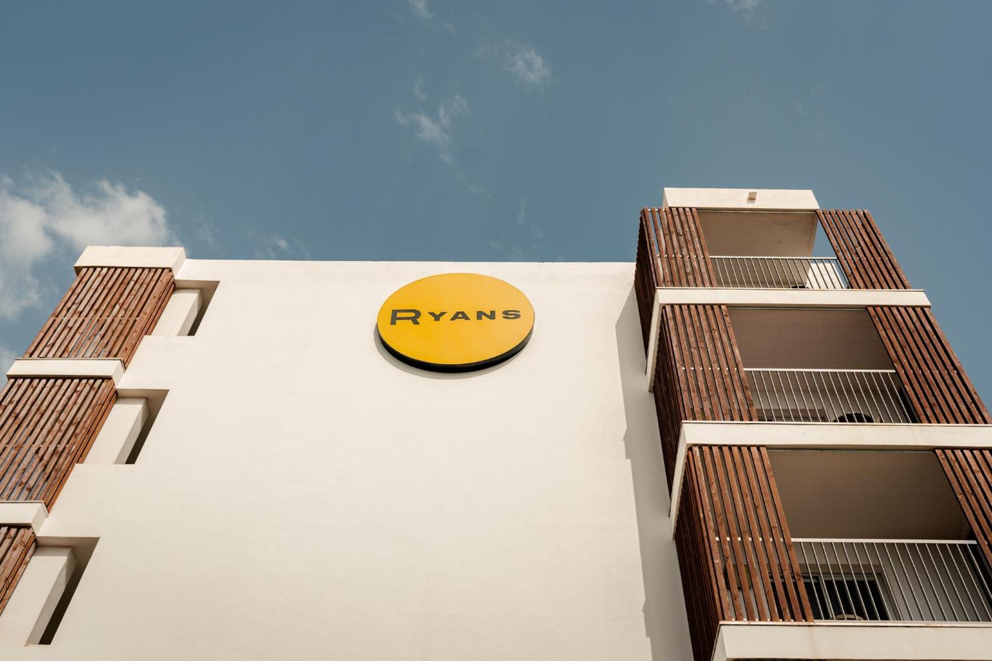 Ryans Ibiza Apartments - Only Adults Dış mekan fotoğraf